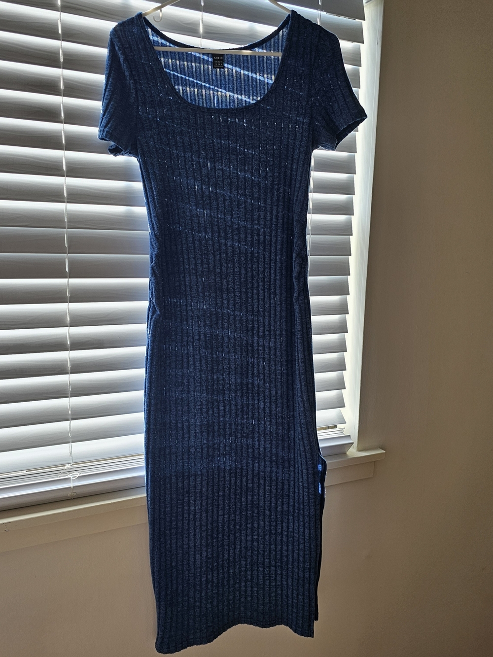 Ribbed Scoop Neck Maternity Dress - Blue